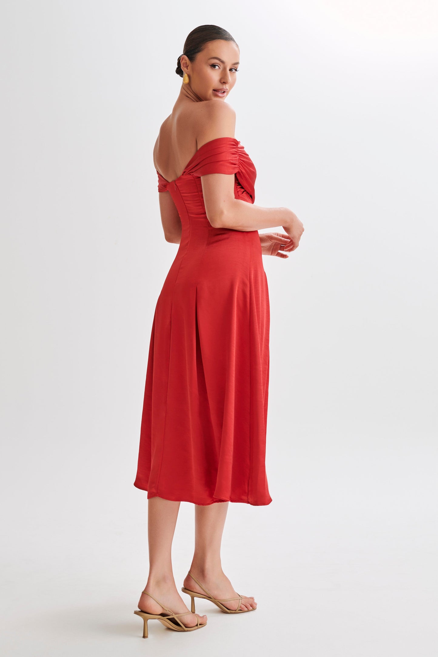 Sofie Off Shoulder Midi Dress - Red