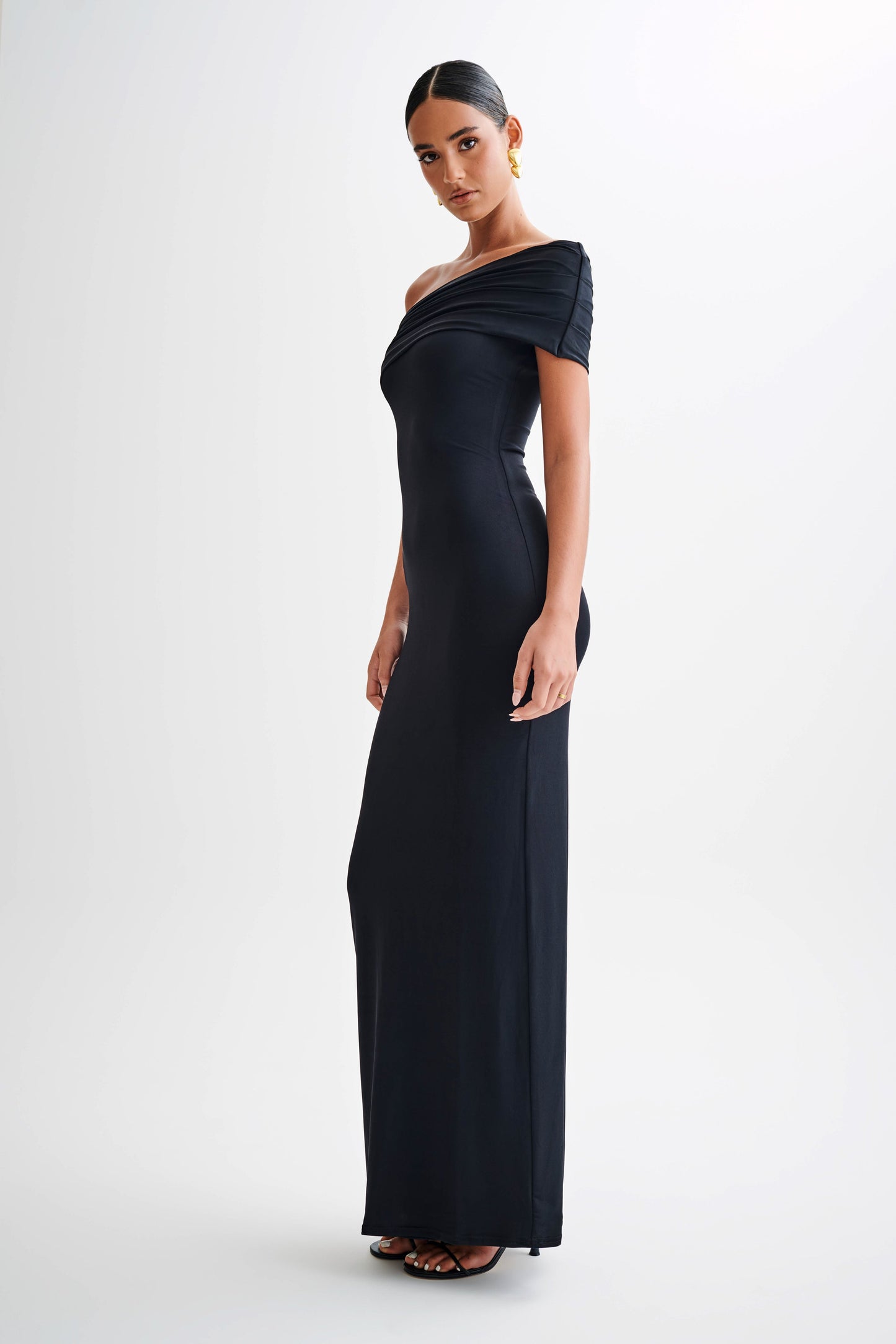 Cassandra Off Shoulder Slinky Maxi Dress - Black