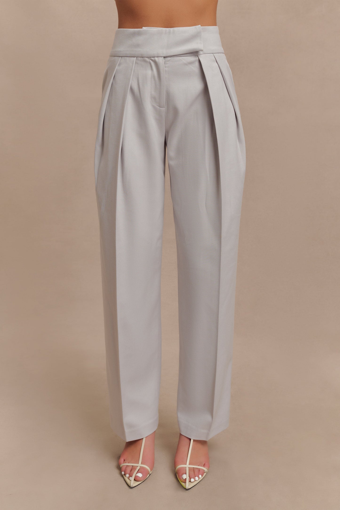 Penelope Pleated High Waisted Pants - Grey