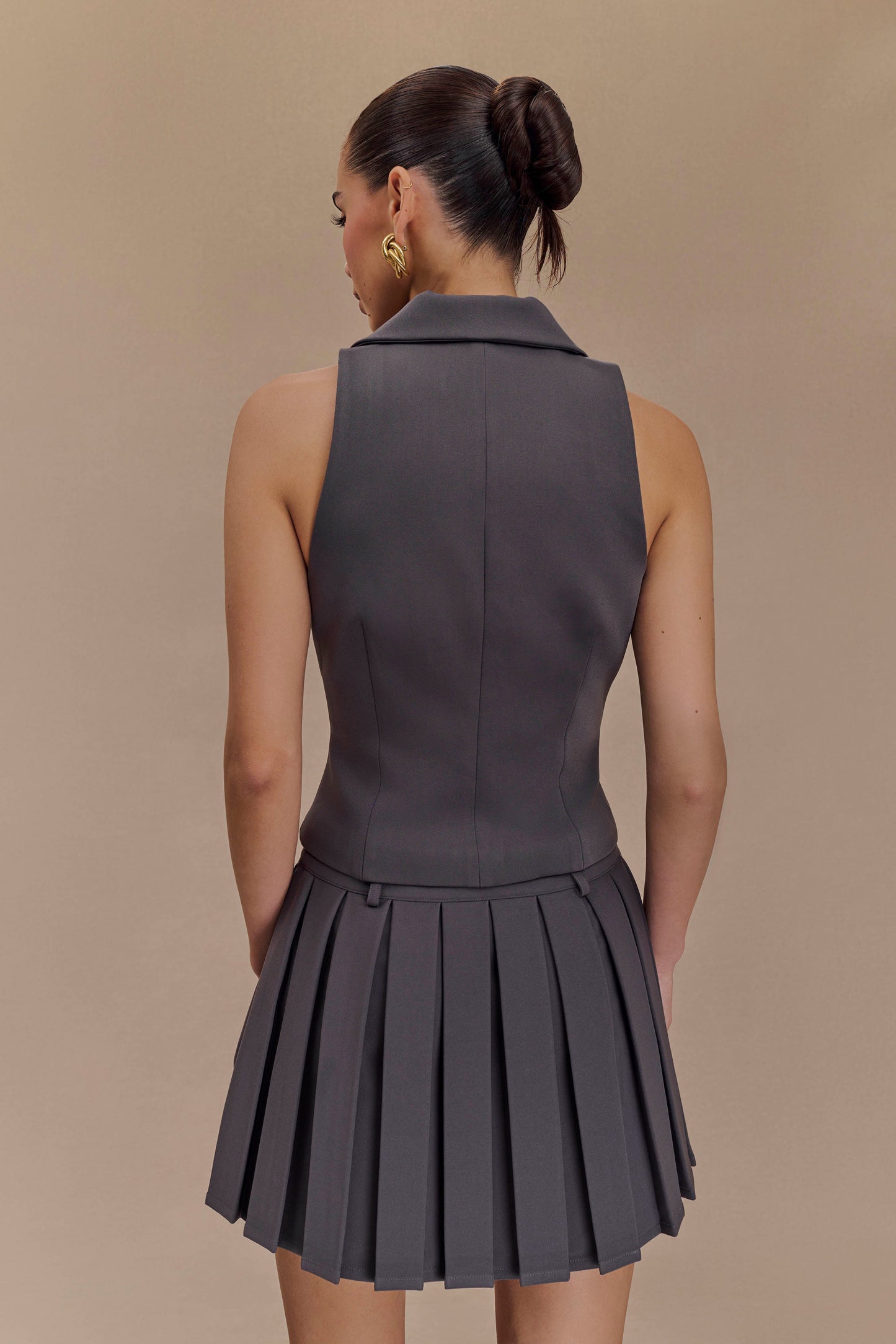 Mura Suiting Vest - Charcoal