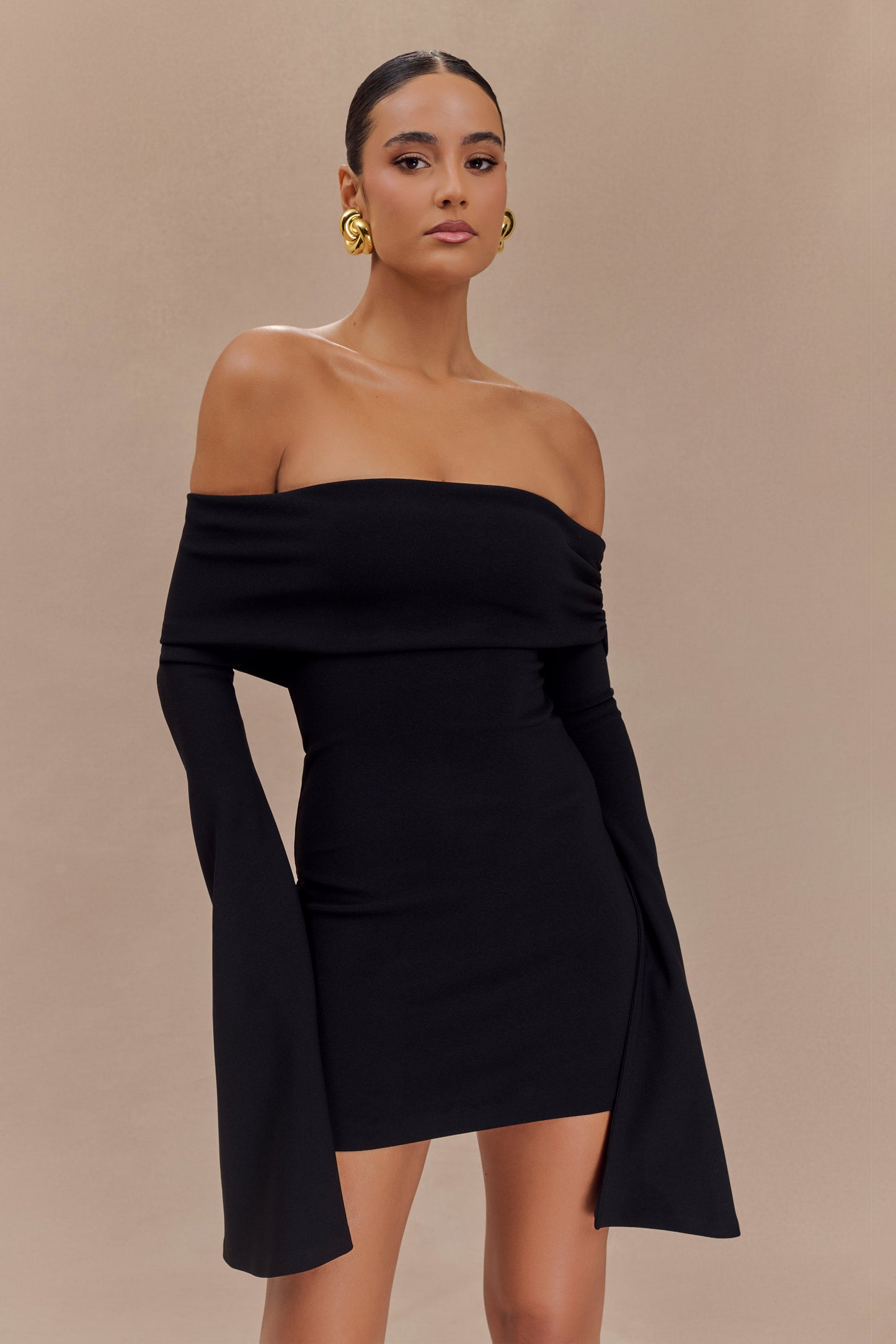 Dominique Off Shoulder Long Sleeve Mini Dress - Black